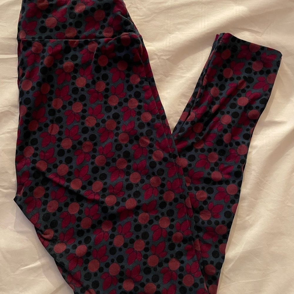 Lularoe leggings 🌸